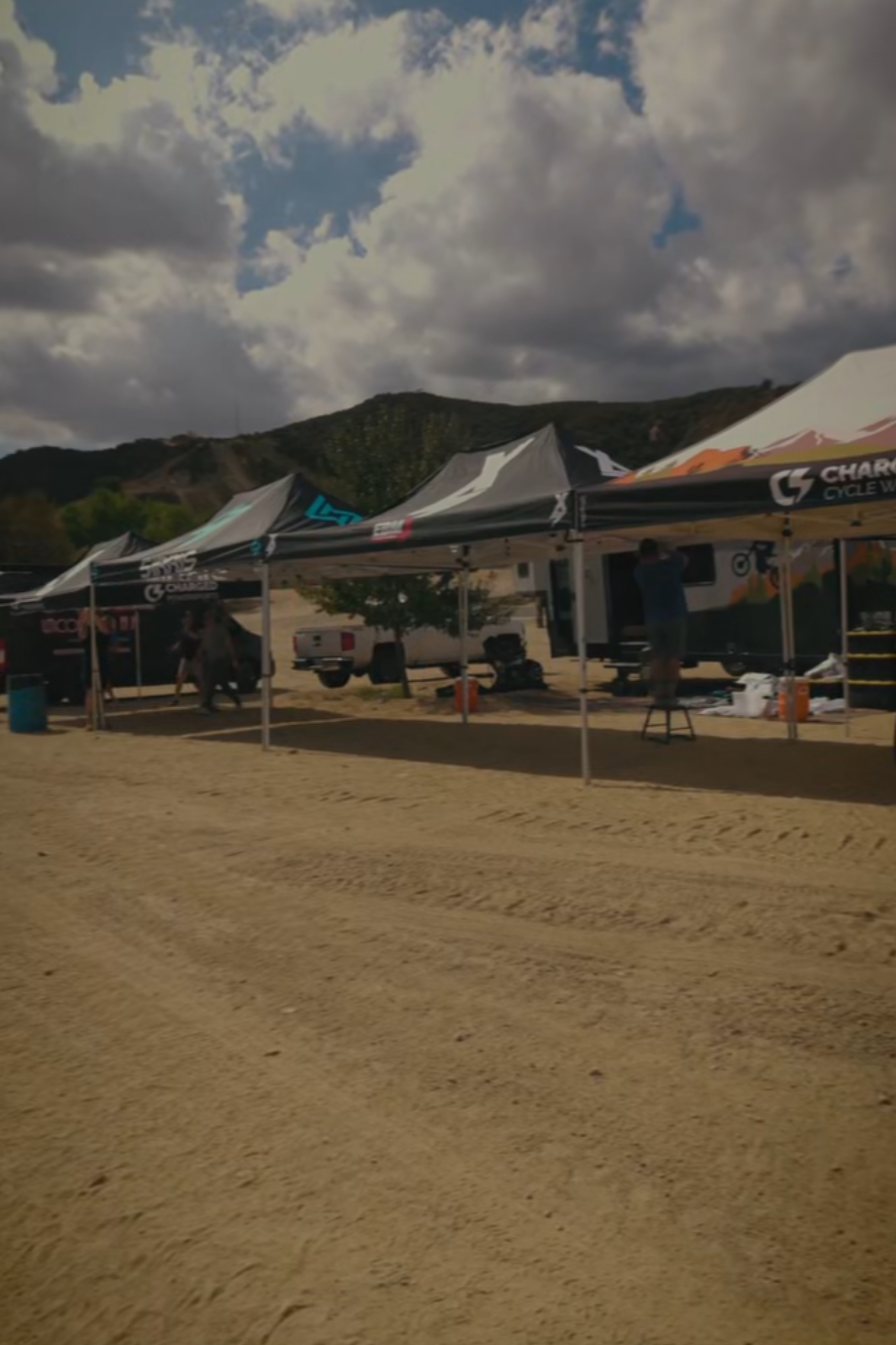Pit Row Race Team 20x40 Space